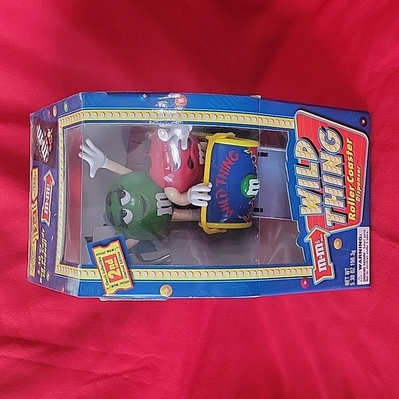 Mars Other - NIB Neat 12” 2002 M&M Wild Thing Candy Dispenser